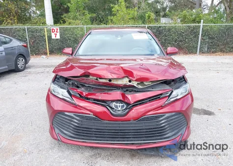 2018 Toyota Camry Le from USA, damaged, VIN 4T1B11HK8JU612664